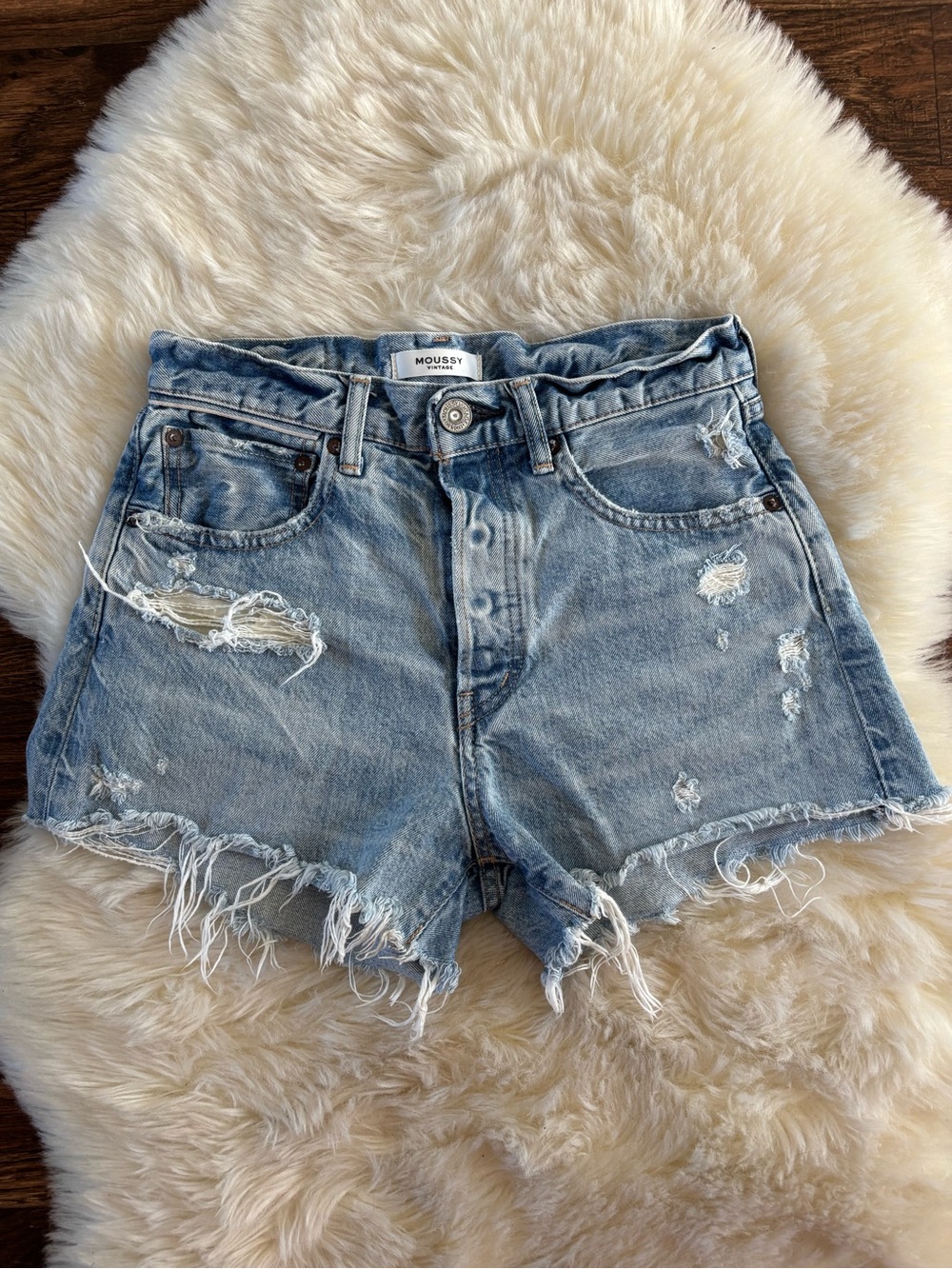 MOUSSY VINTAGE Howa High Rise Distressed Cutoff Denim Shorts Casual